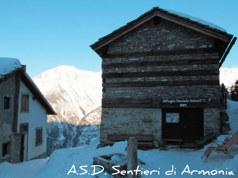 Ciaspole_Rifugio_arlaud.png