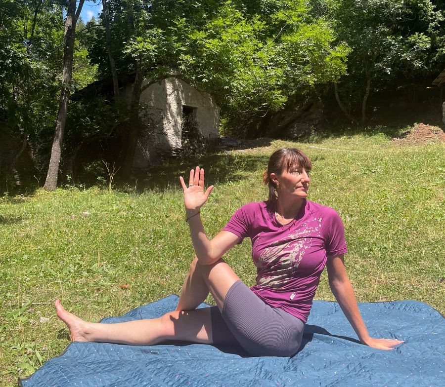 Flavia_Chiarelli_Hatha_Vinyasa_Yoga.jpg