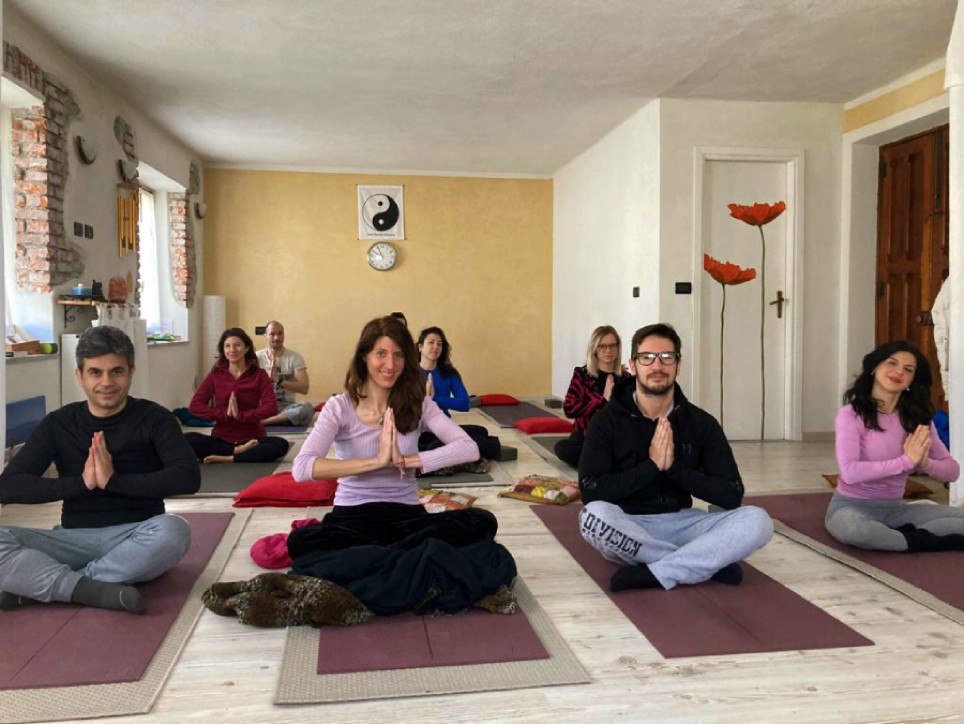 pratica_yoga_saletta.jpg